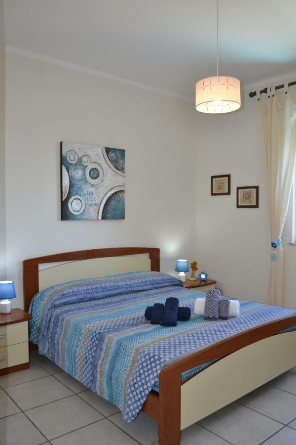 Window On The Sea Apartment Gallipoli Exterior foto